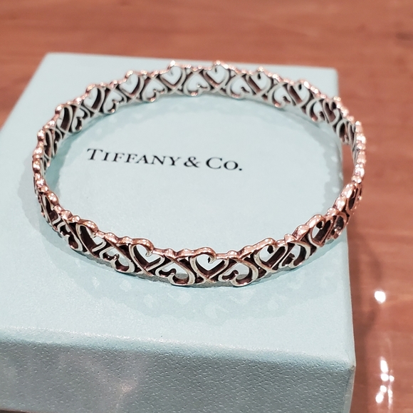 Tiffany & Co RARE Silver Picasso Loving Heart ❤